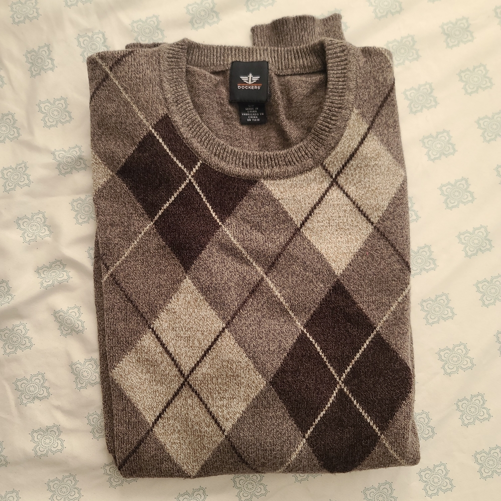 Dockers Men's Argyle Crewneck Sweater - Brown and Cream